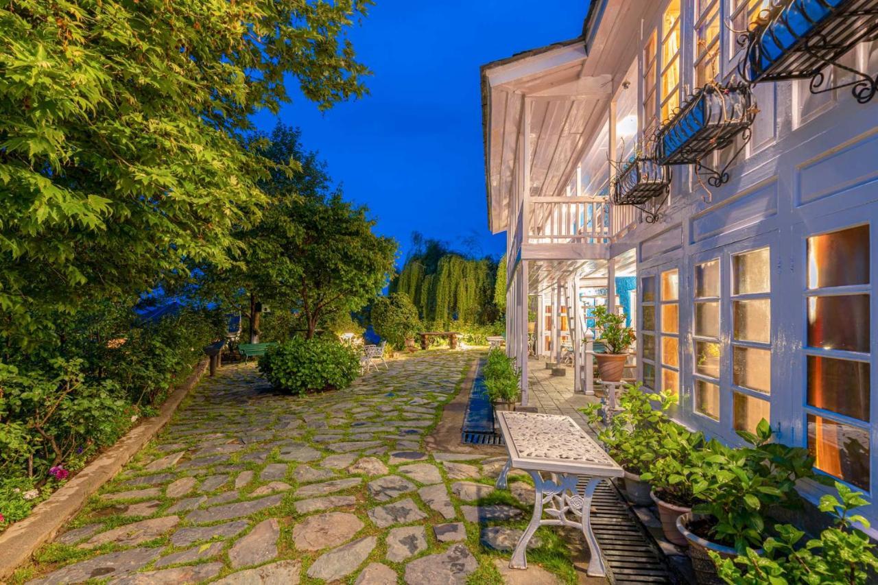 Stayvista At Violet Hill With Bonfire, Gazebo & Hill View Shimla Dış mekan fotoğraf